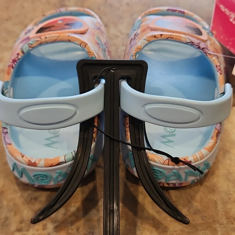 Moana Clog Sandal
